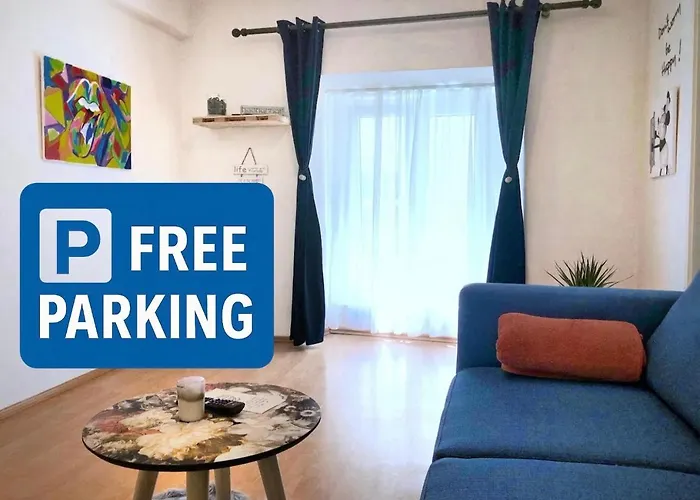 1Br Apartment On The Most Beautiful Street In Ljubljana Center