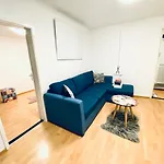 1Br Apartment On The Most Beautiful Street In Ljubljana Center